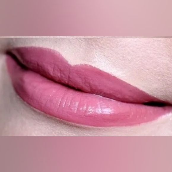 Raspberry Ice Lip Color - Picture 2 of 2